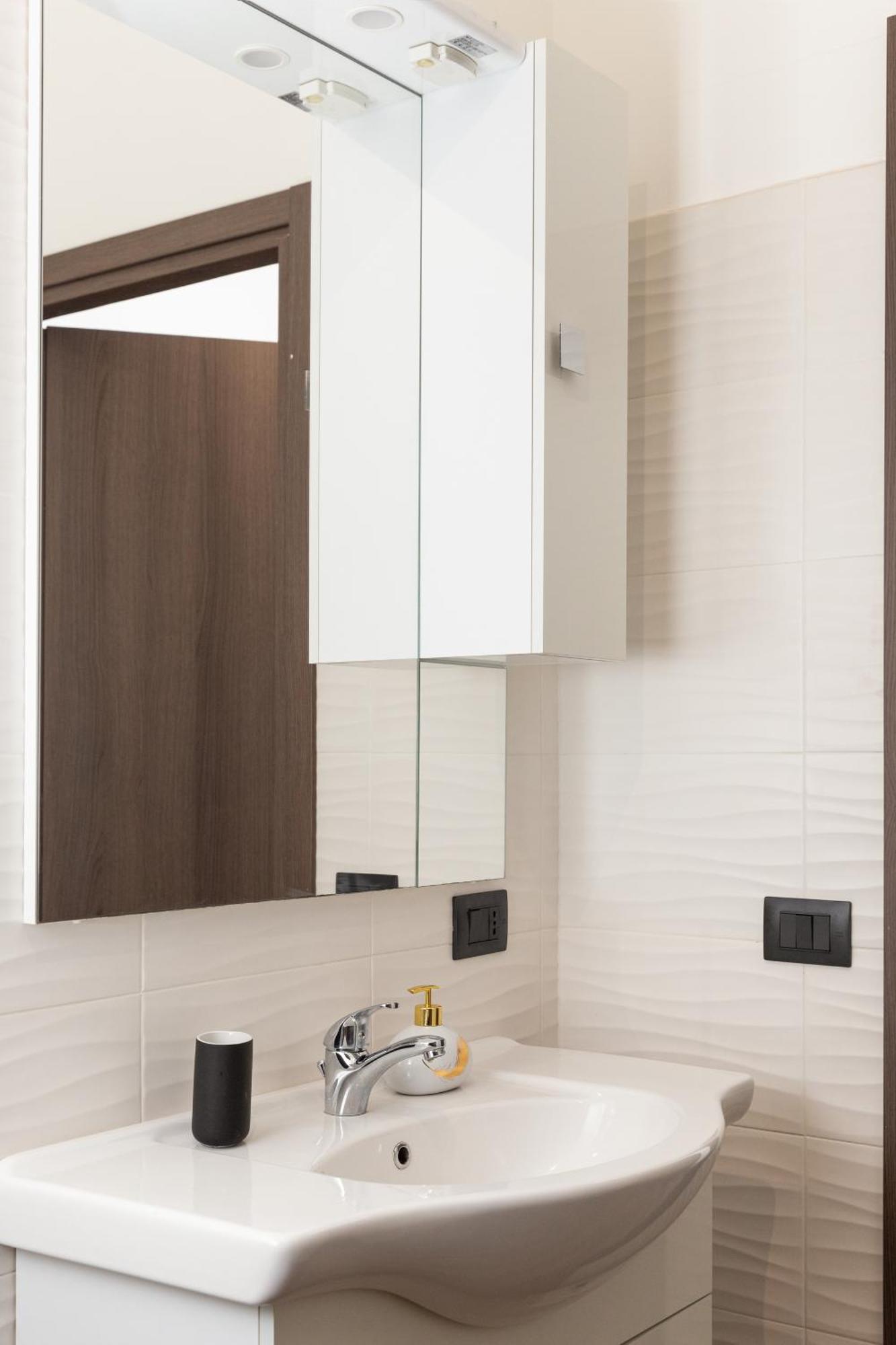 Da Vinci - Exclusive Apartment - Navigli Milan Exterior photo